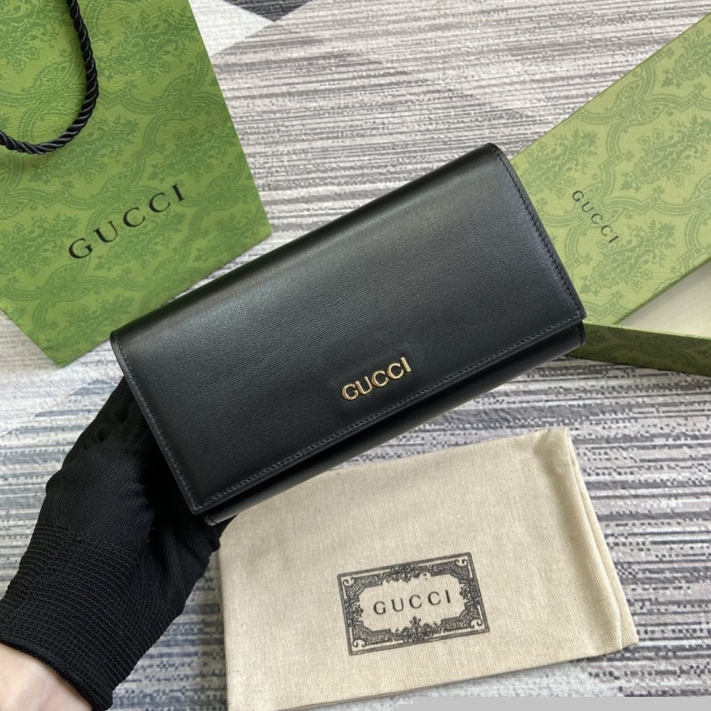 G*u*i wallets & purse